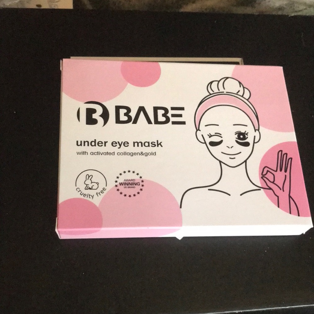 Babe Cosmetics Under Eye Treatment Mask New/Never opened